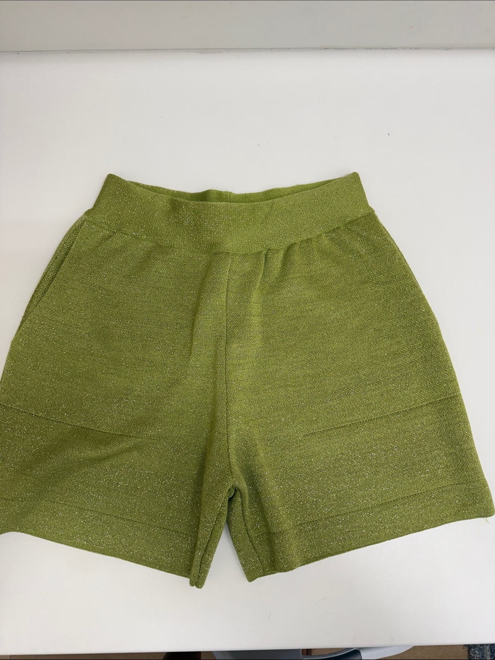 High-Waist Shimmer Knit Shorts in Olive Green